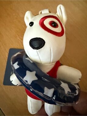 Universal Thread White Red Blue Bullseye Dog Key & Card Holder